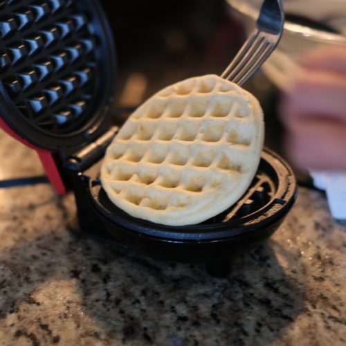 Classic Waffles – Dash
